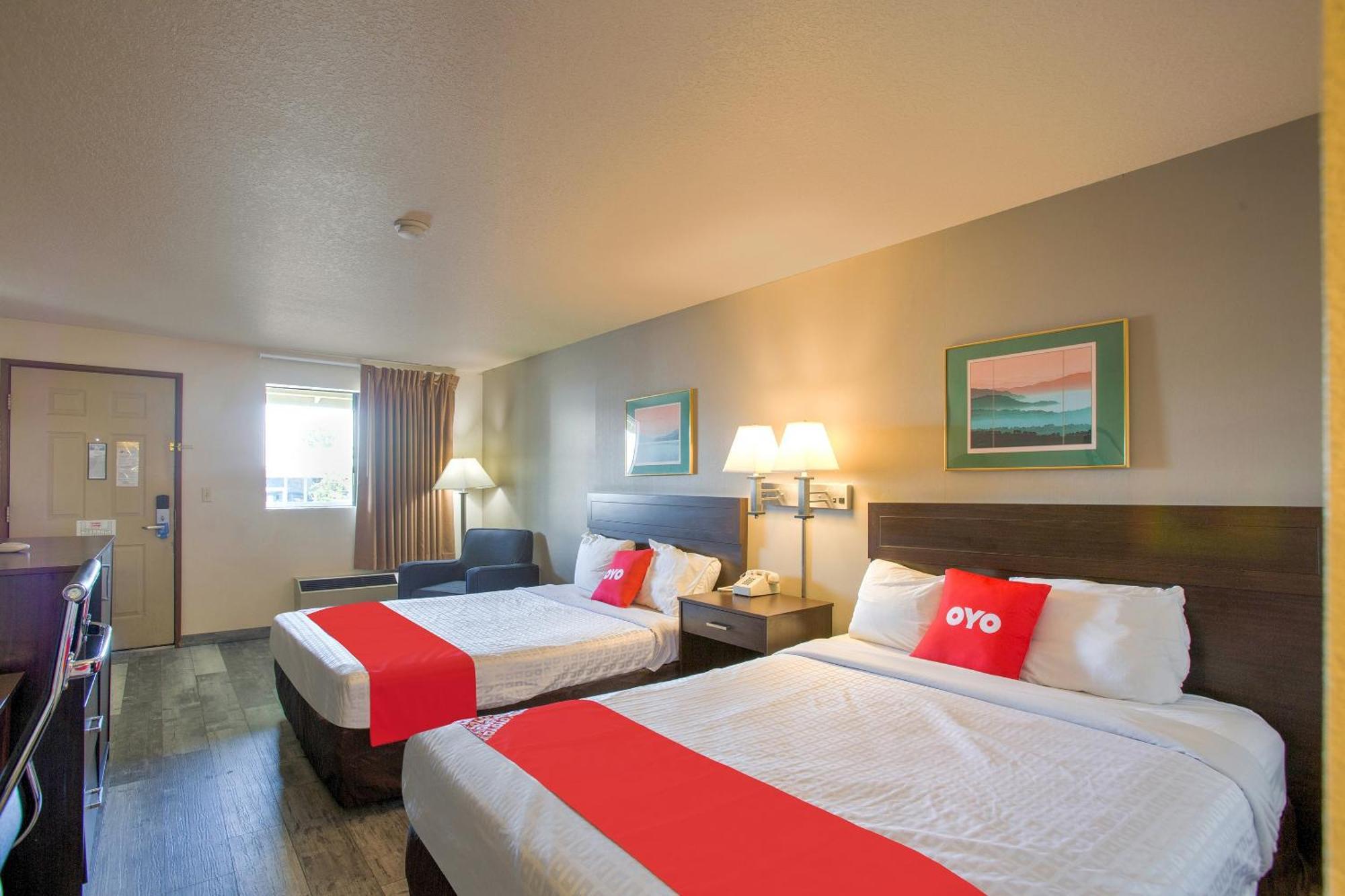 Oyo Woodland Hotel And Suites Exteriér fotografie
